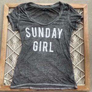 Express Burnout T-Shirt Size XS - Sunday Girl